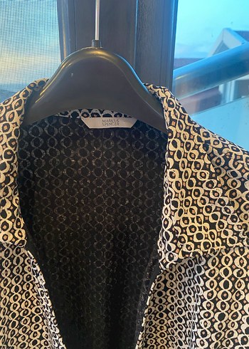 Marks Spencer Düğmeli V Yaka Yılan Desenli Kadın Bluz - Görsel 2