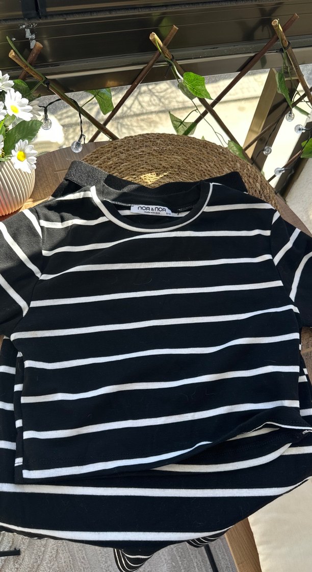 Çizgili Siyah takım  - Görsel 2