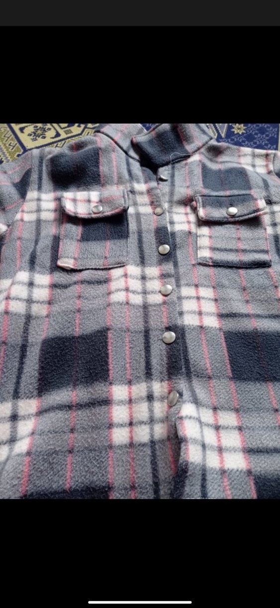 Düğmeli Uzun Kollu Kadın Gömlek - Görsel 2