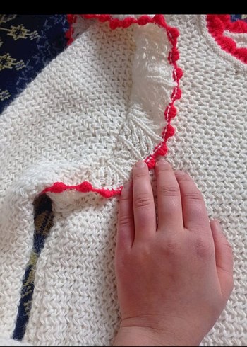 Beyaz Kırmızı Detaylı Örgü Bohem Kazak - Görsel 4