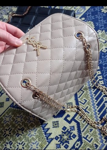 Beyaz Zincir Detaylı Deri Yılan Desenli Kadın Çanta - Görsel 2