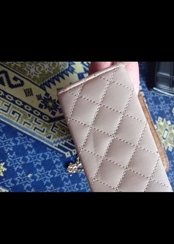 Beyaz Zincir Detaylı Deri Yılan Desenli Kadın Çanta - Görsel 3