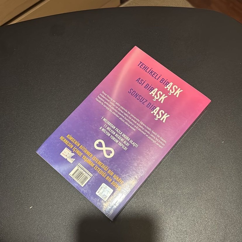 After ilk 2 kitap : Karşılaşma Romanı ve Paramparça Romanı - Görsel 3