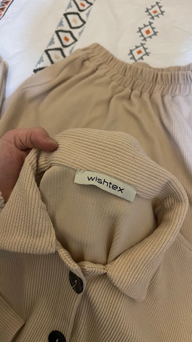 Bej Uzun Kollu Düğmeli Kadın Takım - Görsel 4