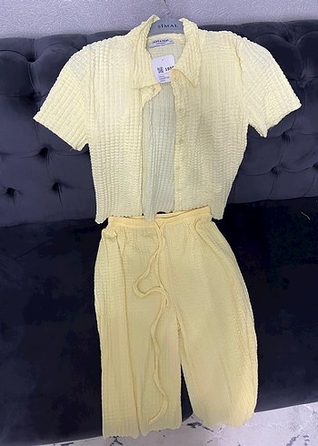 Sarı Pilili Kısa Kollu Keten - Görsel 2