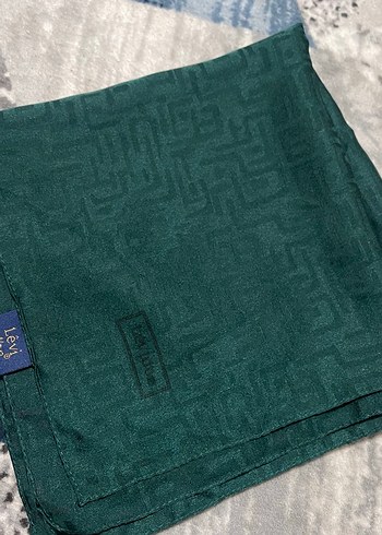 Bordo Pilili Kadın eşarp- Piramit - Görsel 3