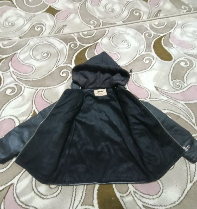 Kapüşonlu Siyah Deri Erkek Çocuk Ceket - Görsel 2