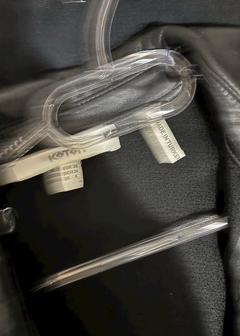 Düğmeli Siyah Deri Kadın Ceket - Görsel 3