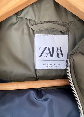 ZARA Haki Şişme Yelek | S Beden | Hatasız & Sıfır Ayarında - Görsel 2