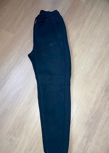 Nike Siyah xs Tech - Görsel 3