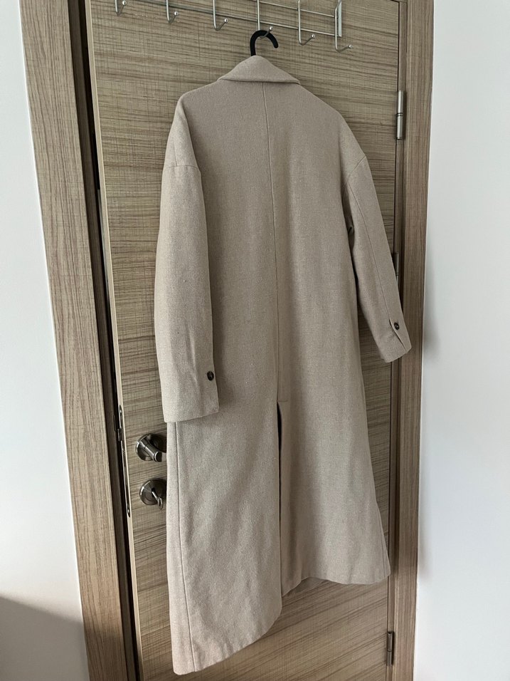 Bej Çift Düğmeli Uzun Kaban - Görsel 4