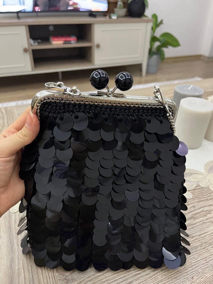 Siyah Payetli Zincir Askılı Kadın Çanta - Görsel 2