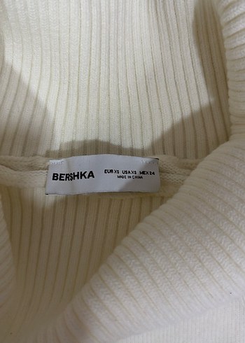 Beyaz Kadın Triko Tekne Yaka Kazak - Görsel 2