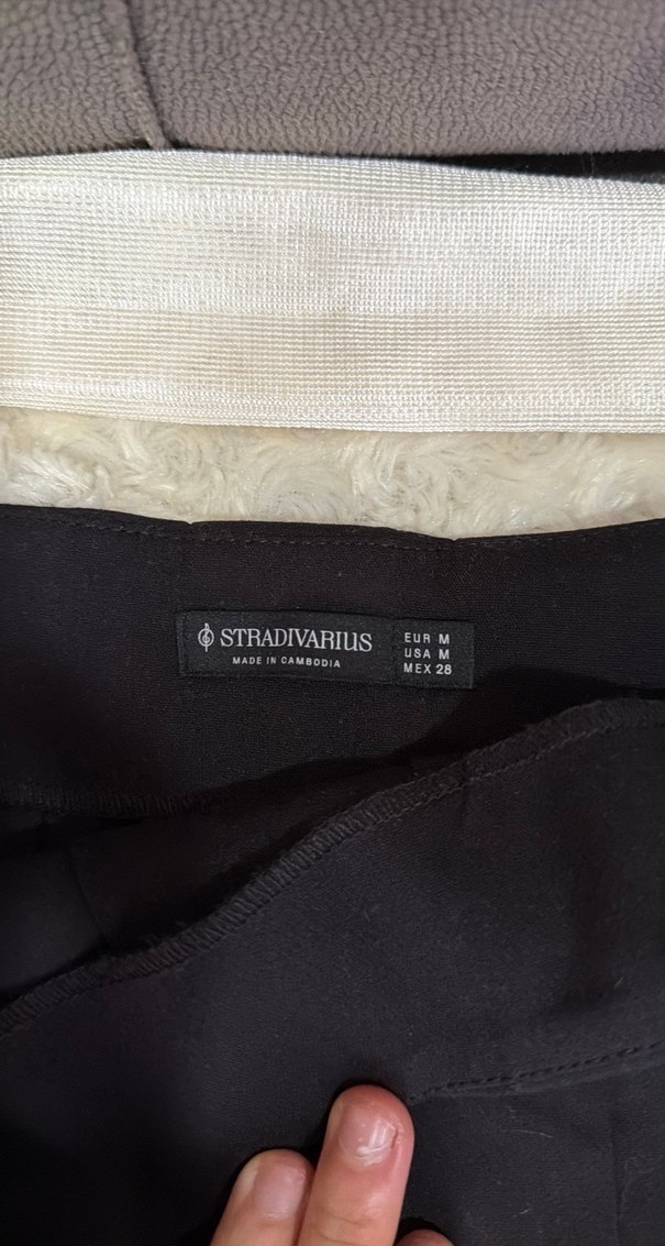 Kadın Siyah etek stradivarius M beden - Görsel 2