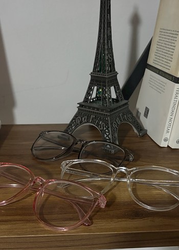 3 Renk Numarasız Klasik Kadın Gözlüğü - Görsel 2