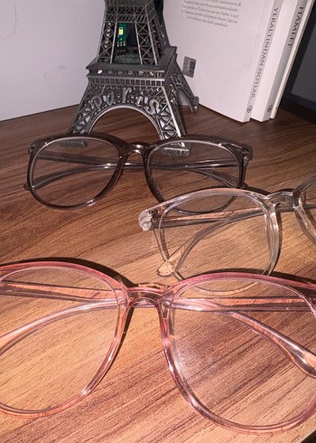 3 Renk Numarasız Klasik Kadın Gözlüğü - Görsel 4