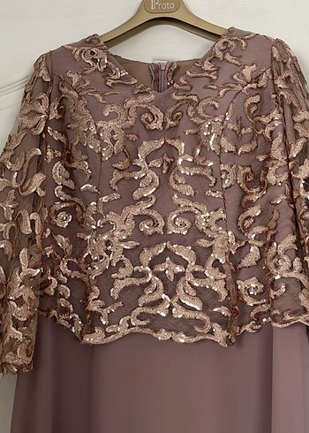 Uzun Kollu Bej Desenli Abiye Elbise - Görsel 2