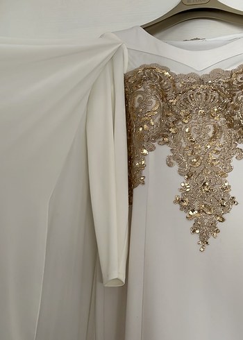 Uzun Beyaz İşlemeli Kadın Abiye Elbise - Görsel 2