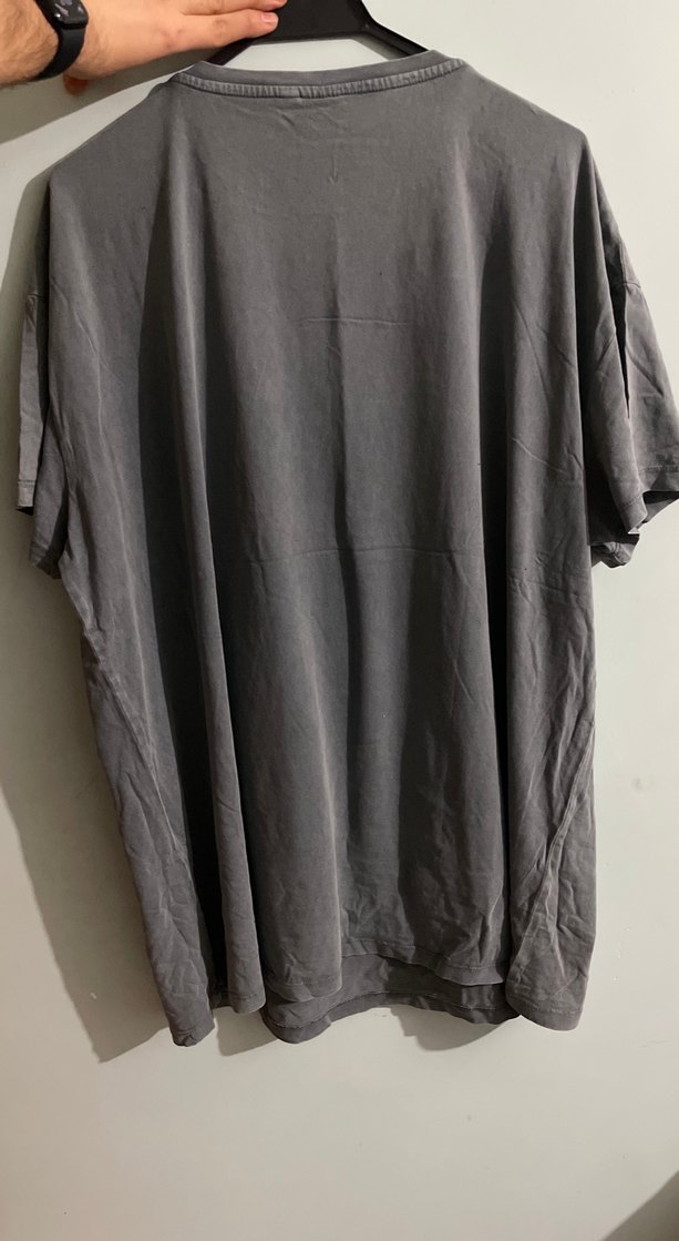 Gri Kız Tişörtü, Kısa Kollu, Baskılı, Düğmeli - Görsel 2