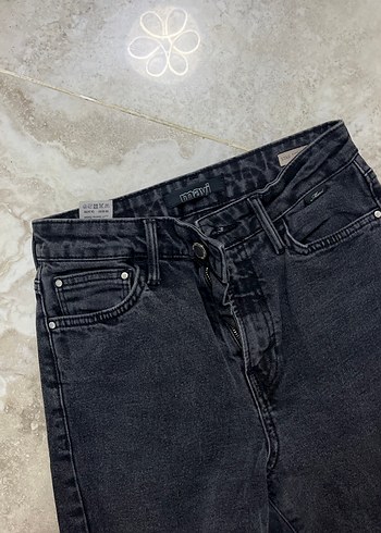 Gri soluk efektli Kadın Denim Pantolon bedeni 25/27 - Görsel 2