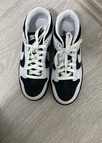 İthal Beyaz Siyah Spor Kadın Sneaker - Görsel 2