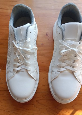 LC Waikiki Lcw Hasir Desenli Minimal Beyaz Sneaker 45 M No