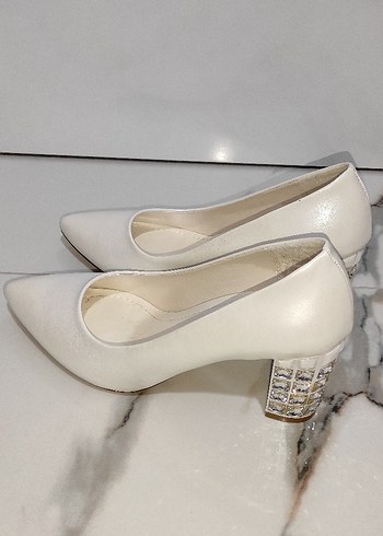 Beyaz Stiletto Kadın Ayakkabı Meshut - Görsel 2