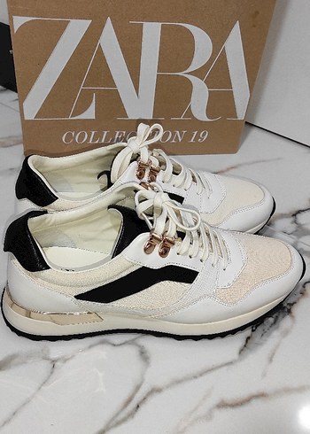 Zara Beyaz Bağcıklı Yılan Desenli Stiletto Topuklu Spor Ayakkabı - Görsel 2