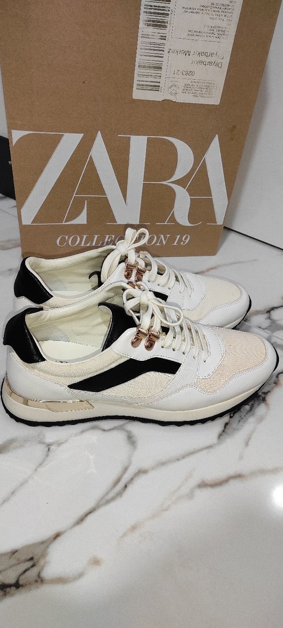 Zara Beyaz Bağcıklı Yılan Desenli Stiletto Topuklu Spor Ayakkabı - Görsel 2