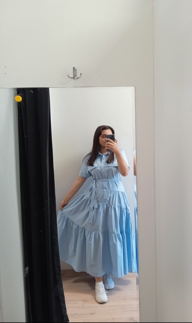 Mavi Pamuklu Uzun Elbise - Görsel 4