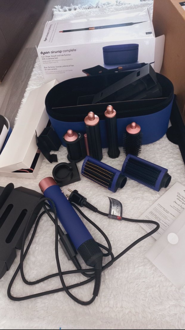Dyson Airwrap i.d. Saç Şekillendirici Seti - Görsel 2