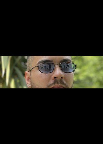 Koyu Mavi Şeffaf  Güneş Gözlüğü - Görsel 4