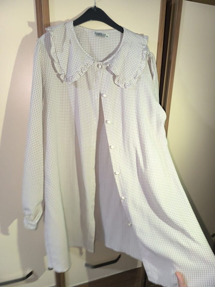 Düğmeli, uzun kollu, bol kesim kadın gömlek(defosuz) - Görsel 3