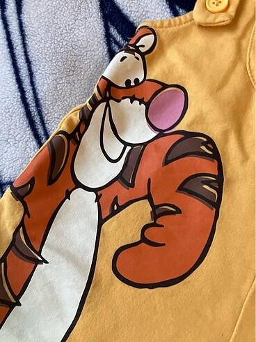 4 Yaş Beden 3-4 yaş winnie the pooh salopet tulum kısa şortlu