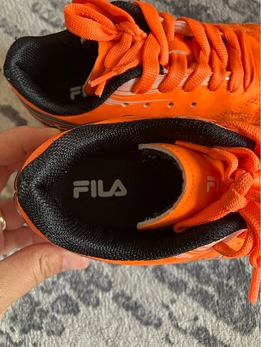 Fila 31 numara FİLA HALI SAHA ÇOCUK AYAKKABI