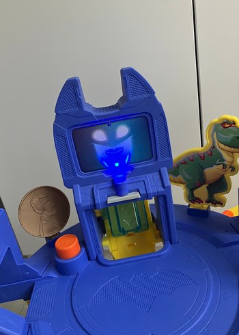 Batwheels Aksiyon Figürü Oyun Seti sesli ışıklı - Görsel 9