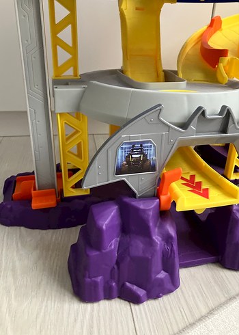 Batwheels Aksiyon Figürü Oyun Seti sesli ışıklı - Görsel 3