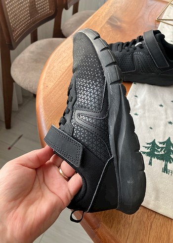 Decathlon newfell 35 numara Spor Ayakkabı - Görsel 2