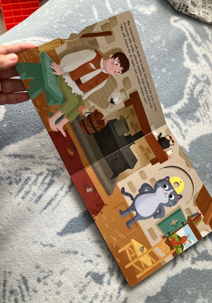 Çizmeli Kedi - İlk Öyküler Kitabı hareketli kitap - Görsel 2