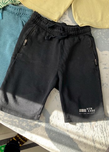 4 yaş Erkek çocuk şort 5 adet - Görsel 3