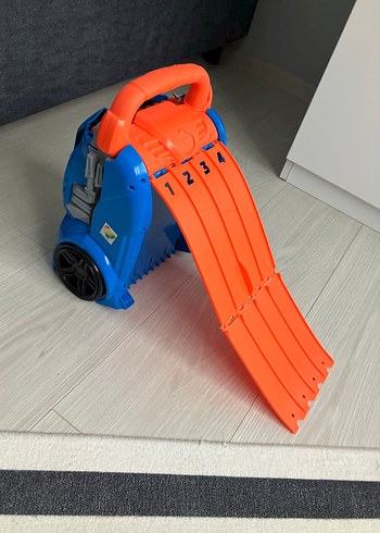 Hot wheels multi launcher case araç garajı rampalı yarış - Görsel 4