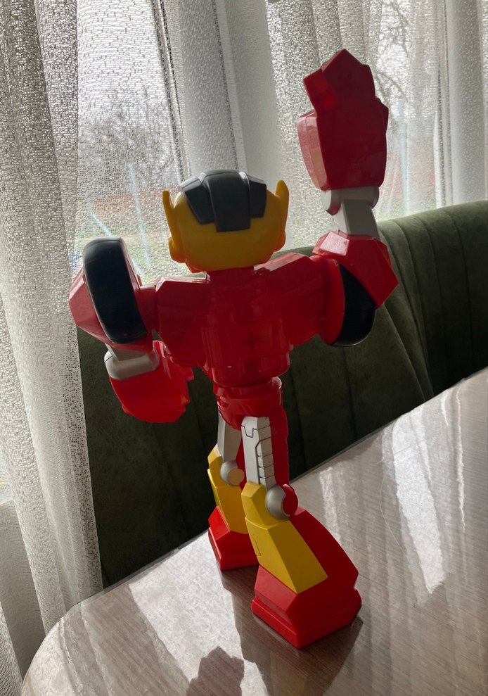 Hasbro Playskoll Kırmızı Robot Figür - Görsel 5