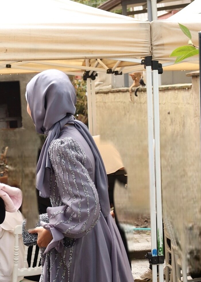 Taşlı tesettür abiye - Görsel 3