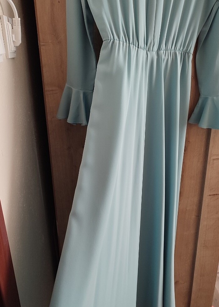 Kol detaylı uçuş elbise - Görsel 2