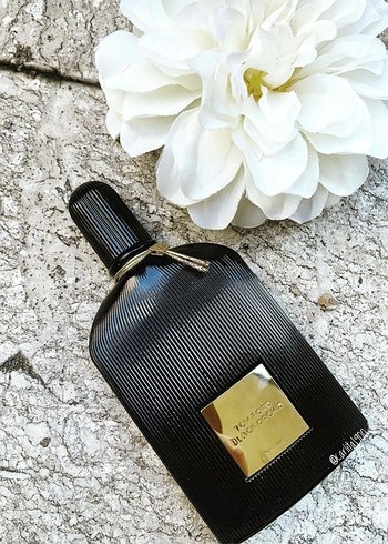 Tom Ford Black Orchid Erkek Parfümü 50ml - Görsel 6