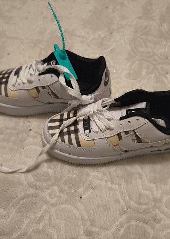 Nike Beyaz Kareli Kadın Spor Ayakkabı - Görsel 2