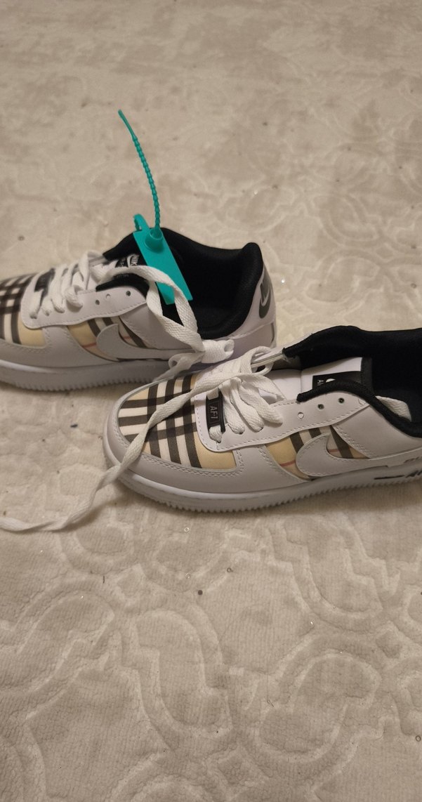 Nike Beyaz Kareli Kadın Spor Ayakkabı - Görsel 2