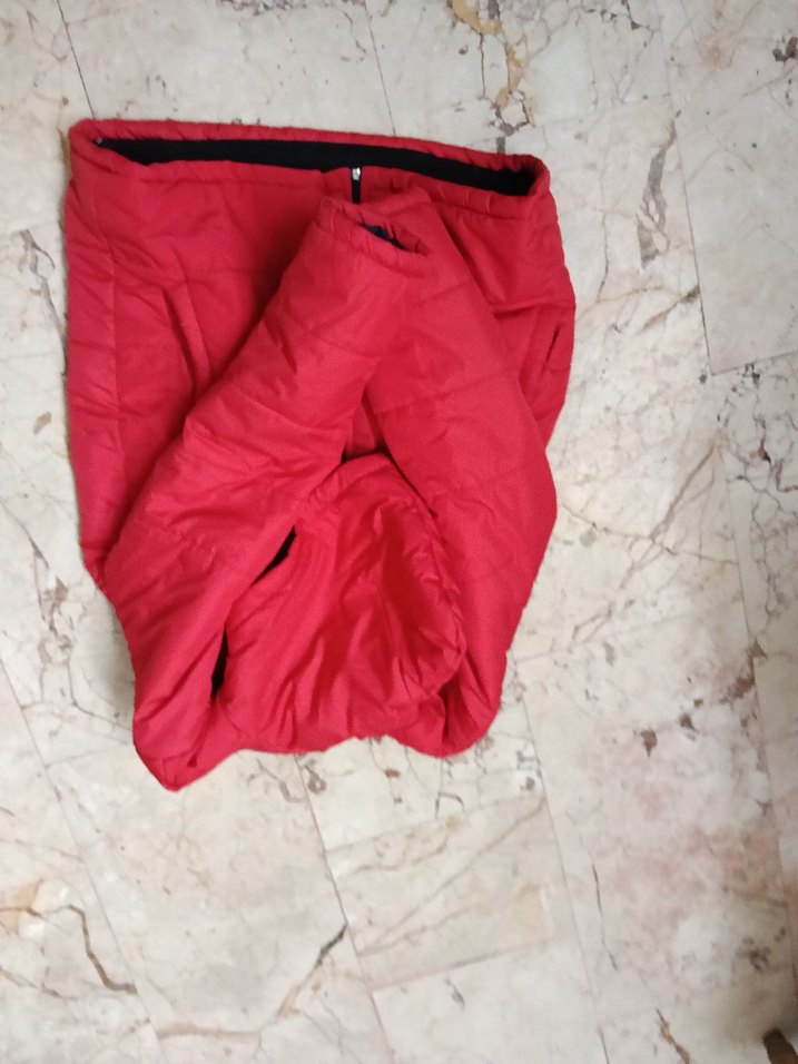 Kırmızı Fermuarlı Kapüşonlu Kadın Kışlık Ceket - Görsel 3