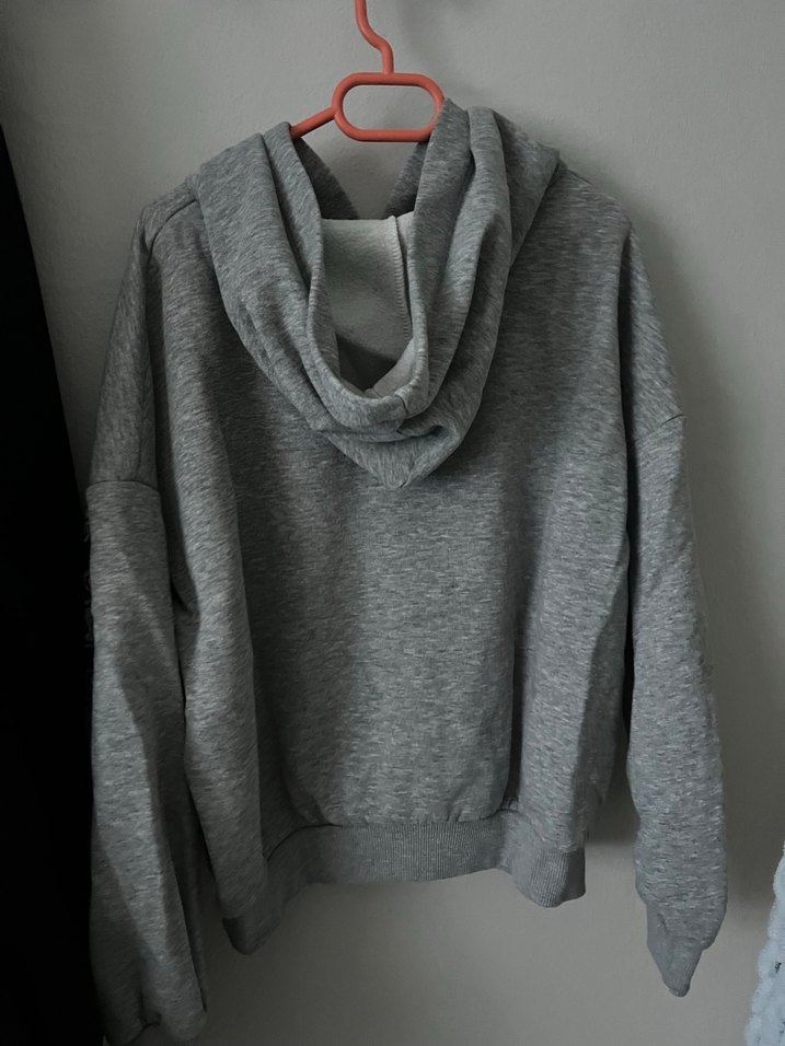 Gri Baskılı Kapüşonlu Sweatshirt - Görsel 2