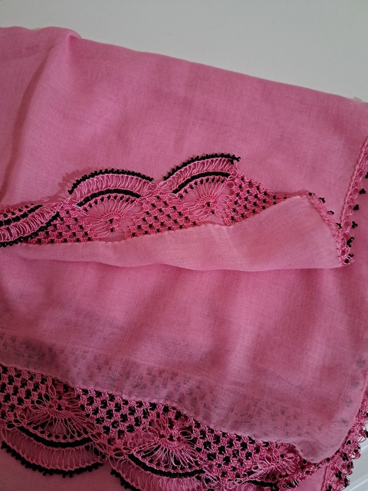 Dantel Detaylı Pembe Kadın Başörtüsü Eşarp - Görsel 4